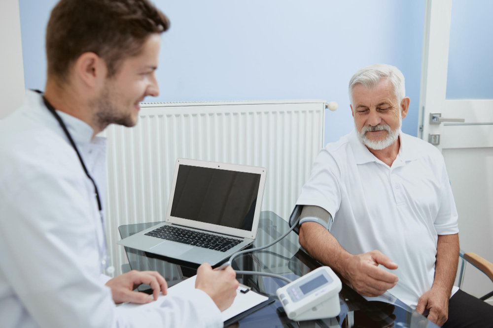 УЗД після 40 років
обстеження після 40 років у Дніпрі
check-up після 40 років Дніпро
профілактичне обстеження після 40
УЗД органів черевної порожнини
УЗД нирок
УЗД щитоподібної залози
обстеження для жінок після 40
скринінг раку шийки матки
ПАП-тест
ВПЛ-тест
мамографія після 40
обстеження для чоловіків після 40
ПСА після 40
обстеження простати
серцево-судинні ризики після 40
check-up організму в Дніпрі